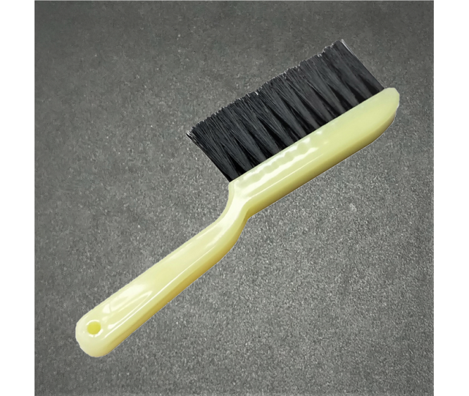 For Table - 7.5" Nylon Rail Brush (Nylon Hair)